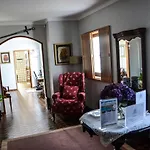 Alminhas House