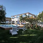 Alminhas House