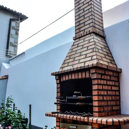 Homestay Alminhas House