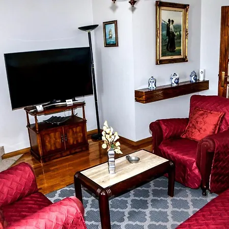Alminhas House Privatunterkunft *