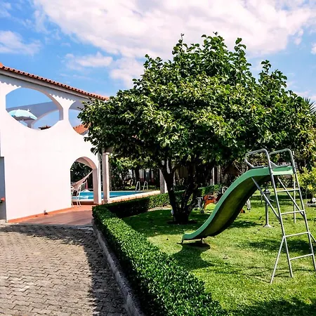 Alminhas House Alapela