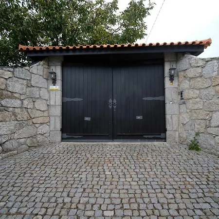 Alminhas House Privatunterkunft