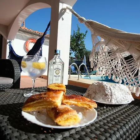 Homestay Alminhas House *