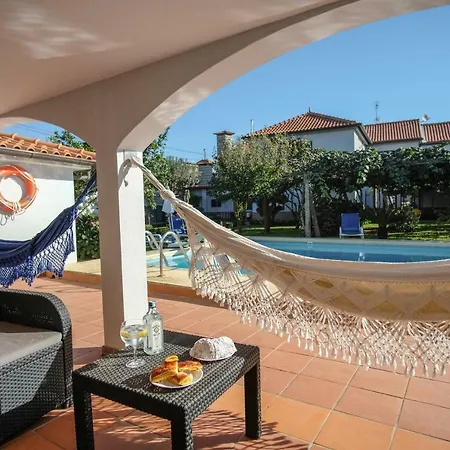 Privatunterkunft Alminhas House