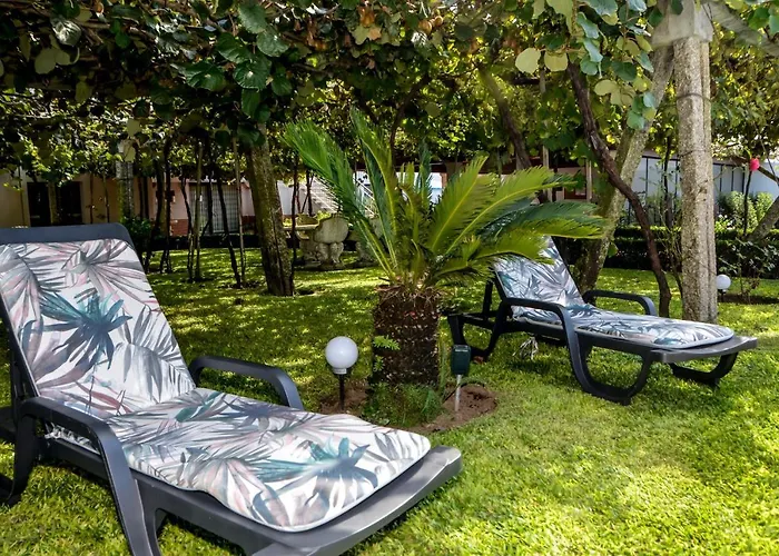 Alminhas House * Alapela