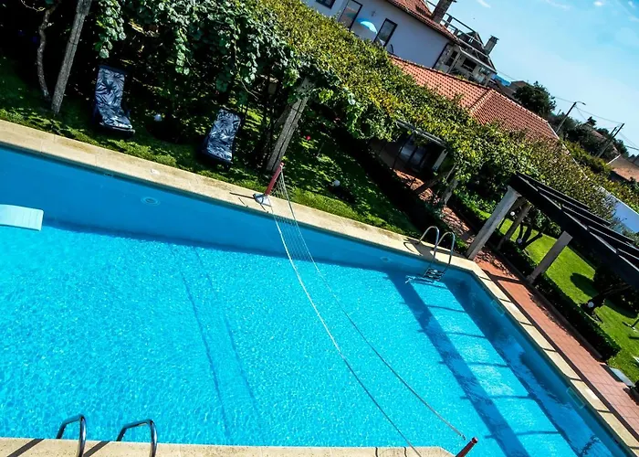 Pansiyon Alminhas House