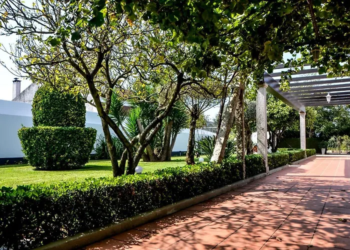 Alminhas House Alapela