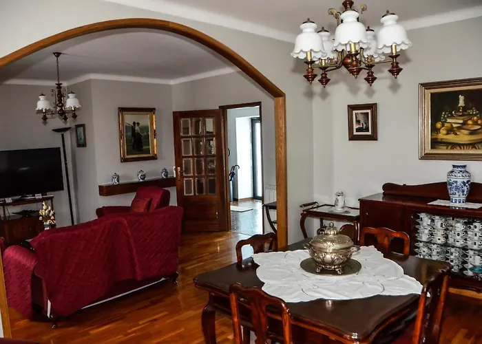 Alminhas House Alapela