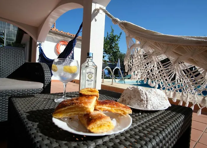 Rum i privatbostad Alminhas House *