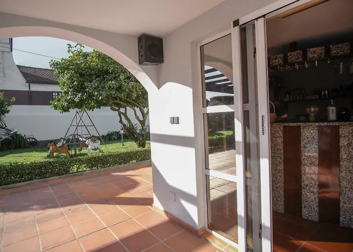 Alminhas House Homestay szállás *